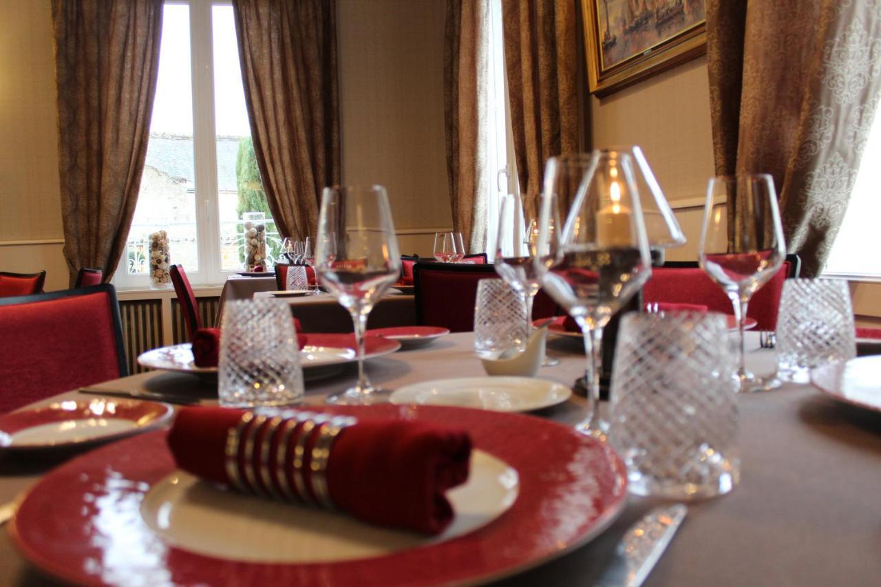 Logis Hotel La Breche - Restaurant Berthelot Amboise Exterior foto